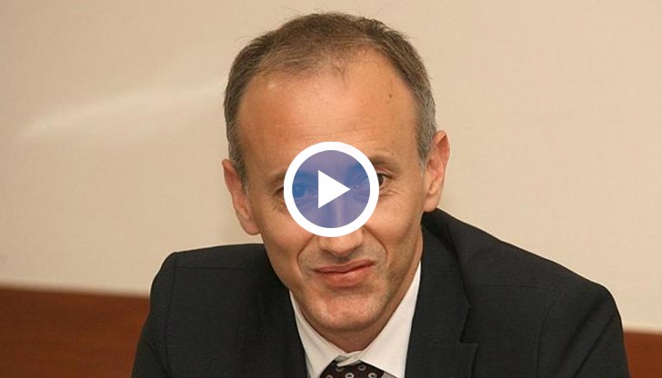 Обучението в електронна среда не е повишило средните резултати от матурата