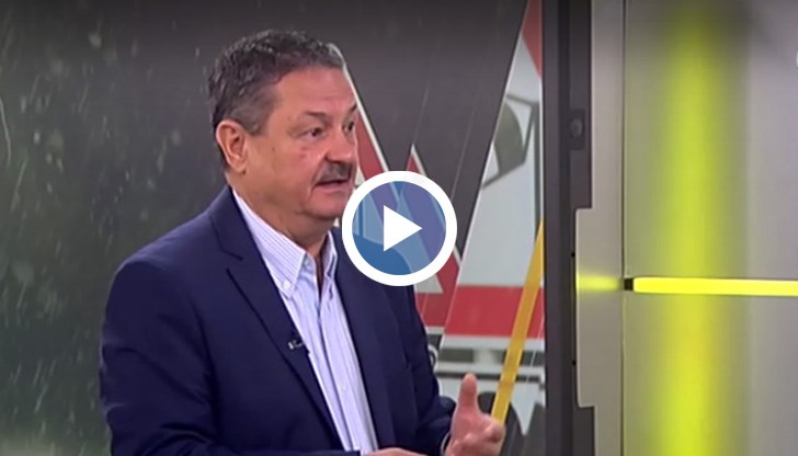 Засега е студено за море