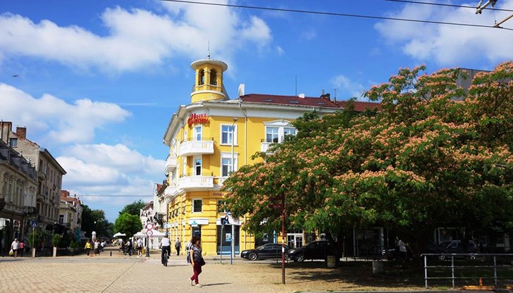 Регистрираните безработни в града са почти 6000 души Регистрираните безработни в града са почти 6000 души