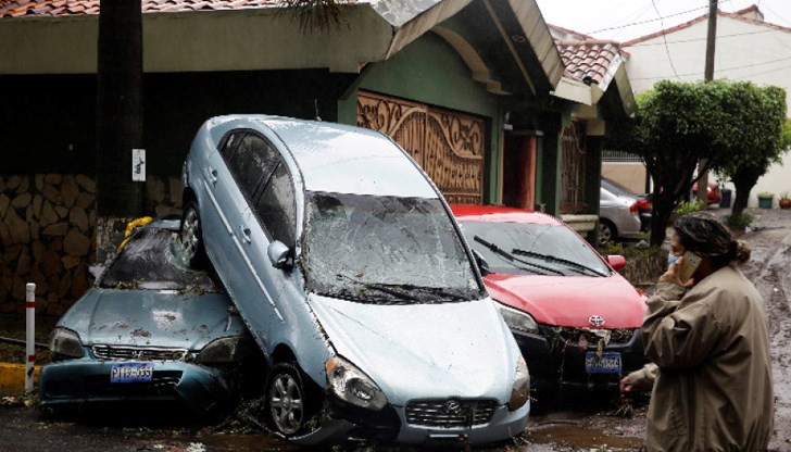 Този брой може да нарасне, каза вътрешният министър на Салвадор Марио Дуран Този брой може да нарасне, каза вътрешният министър на Салвадор Марио Дуран