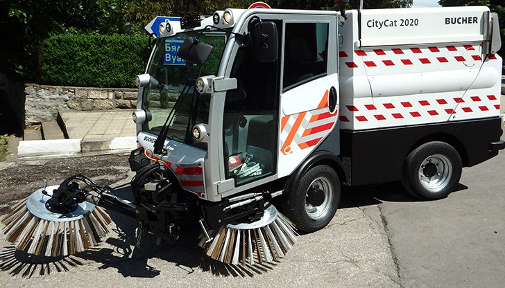 Автопаркът на Община Ценово се обогати с нова специализирана техника