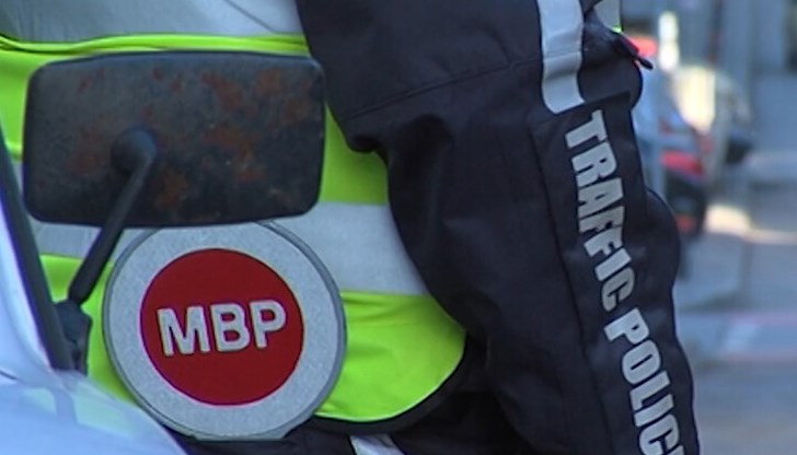 Пловдивчанинът веднъж вече е бил глобяван по указа за дребно хулиганство, заради закана и обида по адрес на униформения