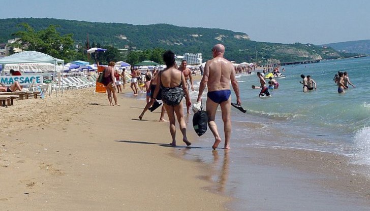 Тялото на софиянеца е откарано за аутопсия в отделение „Съдебна медицина” към УМБАЛ – Бургас Тялото на софиянеца е откарано за аутопсия в отделение „Съдебна медицина” към УМБАЛ – Бургас