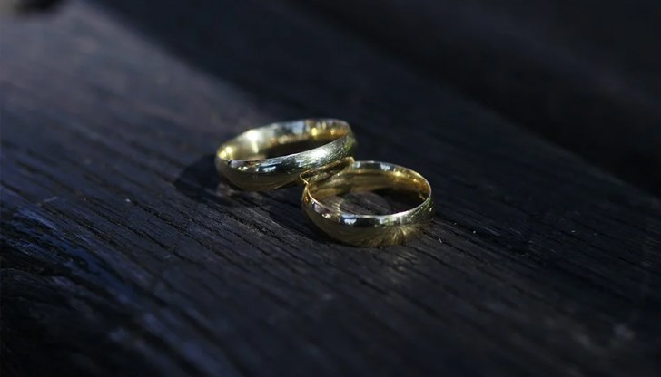 Развеждаме се по скайп от покрива на МОЛ-а