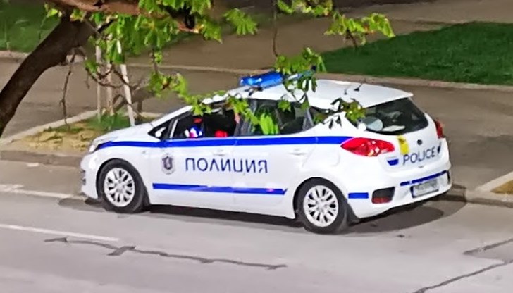 Според разказа на потърпевшата, след нападението извършителят побягнал в посока към блок "Борислав"