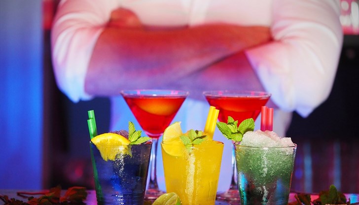 Разгневената клиентка заснела младежа, но нещата придобили неочакван обрат Разгневената клиентка заснела младежа, но нещата придобили неочакван обрат