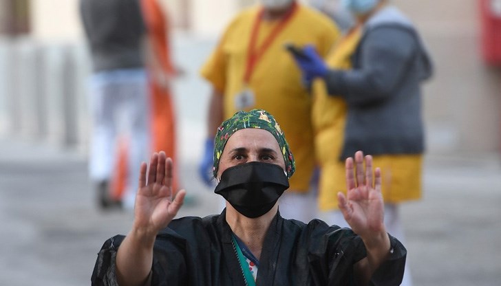 От дни в страната не се съобщават починалите от ковид-19 за деня