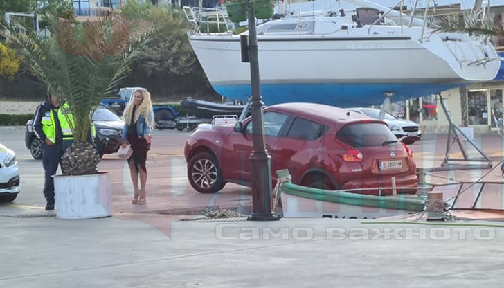 Екшънът с моделката става след горещ купон в Свети Влас