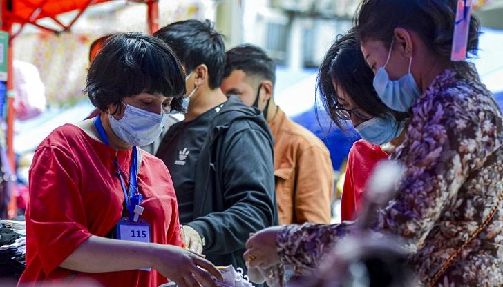 14 от случаите са регистрирани в столицата Пекин, а 3 са привнесени от чужбина