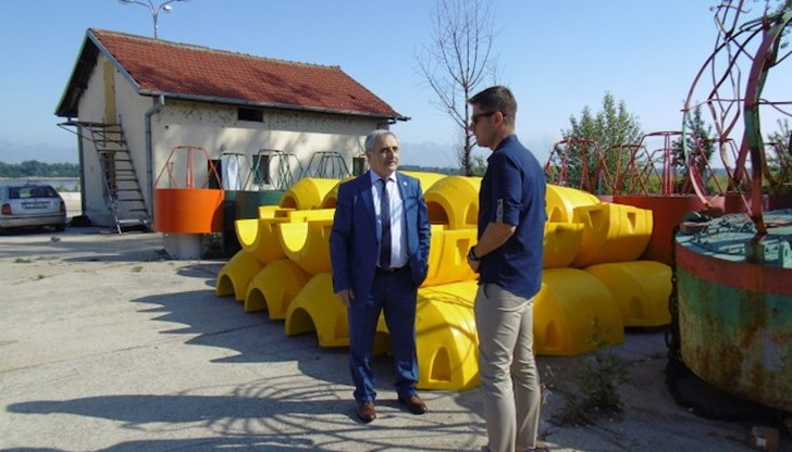 Част от оборудване за драгажни дейности по река Дунав е доставено днес