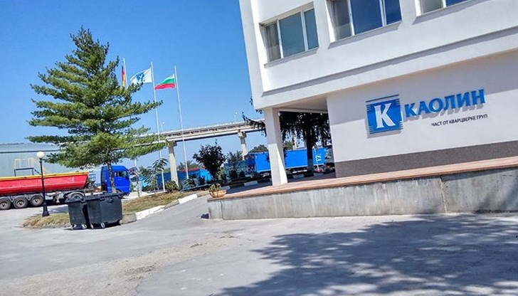 Един е в болница, останалите са под домашна карантина Един е в болница, останалите са под домашна карантина