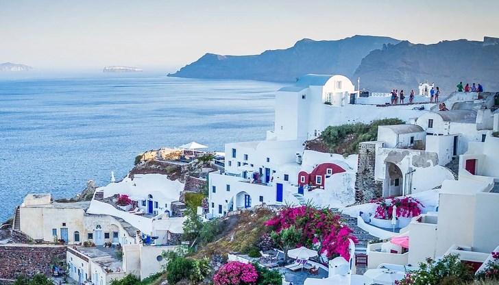 До островите на Гърция има кораби с медицински екипи, готови да реагират незабавно До островите на Гърция има кораби с медицински екипи, готови да реагират незабавно