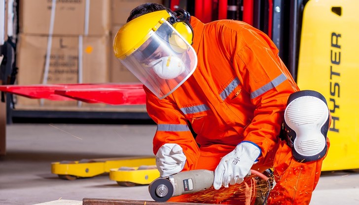 Минималната работна заплата ще се договоря по професии Минималната работна заплата ще се договоря по професии