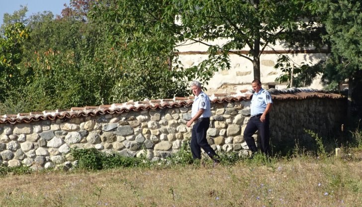 Разбили вратата на църквата в събота призори Разбили вратата на църквата в събота призори