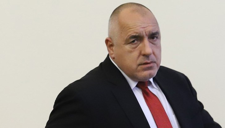 Премиерът заяви, че целта е българите да не се плашат, че някой ще им фалира банките