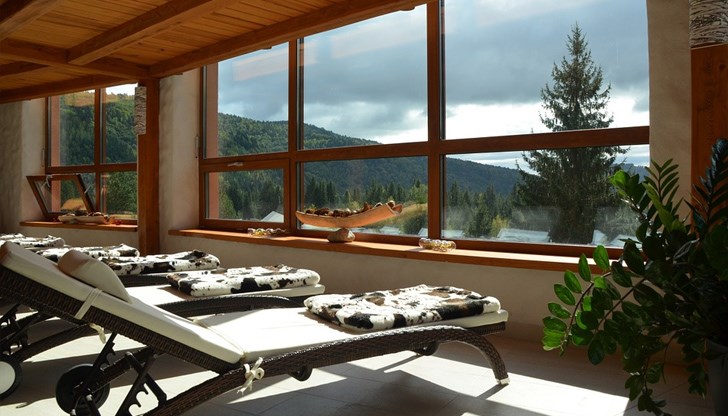 150 хил. лв. ще даде парламентът за доставка на кафе, чай, минерална вода, сокове, ядки, бонбони и др.