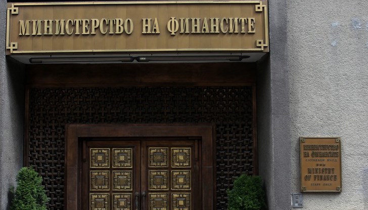 Ще бъдат тествани всички контактни лица на заразения служител в министерството Ще бъдат тествани всички контактни лица на заразения служител в министерството