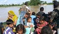 Близо 4 милиона души от Индия и Непал са евакуирани заради наводненията
