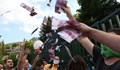 Протестиращите: Няма да позволим да бъдем подкупени