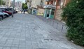 Тротоар на булевард "Неофит Бозвели" се руши вече две години