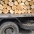 Спипаха бракониер да пренася дърва с бракуван автомобил