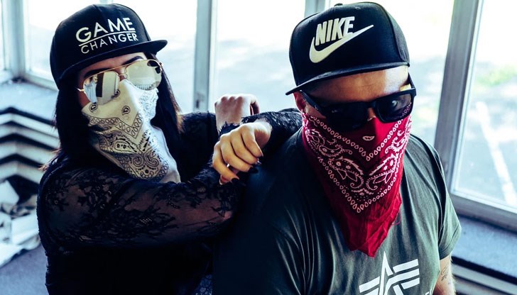 Освен парите, крадците са задигнали телефона и раницата на младежа