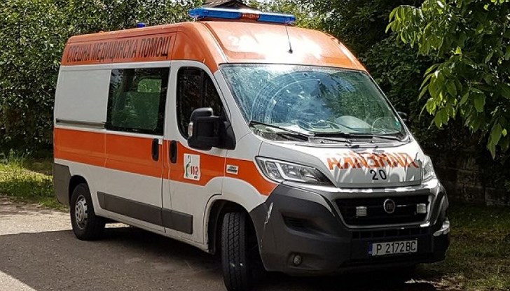 44-годишният мъж е бил откаран от екип на Спешна помощ в русенската болница "Канев"