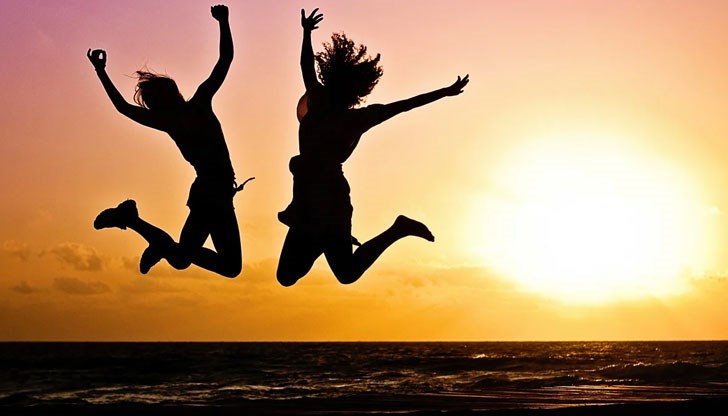 На 40 ние сме във вихъра си - достатъчно млади, за да имаме енергия за невероятни подвизи все още, но и достатъчно мъдри с всичко изживяно и натрупано като опит дотук, за да го направим като хората