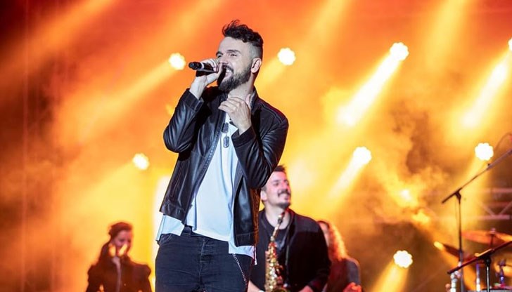 Тази вечер във Велико Търново ще звучат най-големите хитовете на Графа