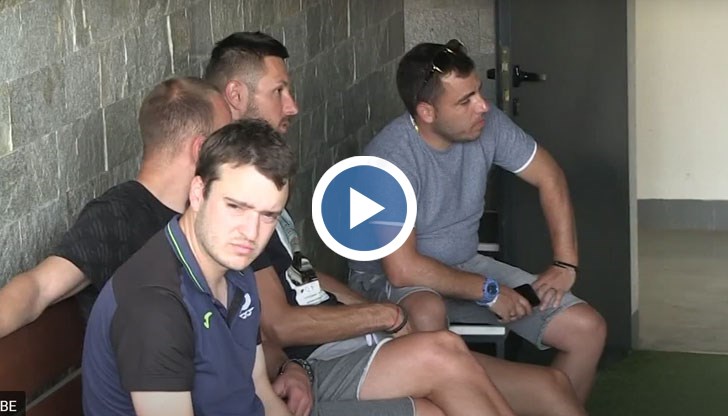 Обявената първата тренировка днес не се състоя, тъй като отборът няма назначен треньор, а повечето от футболистите вече са с изтекли договори