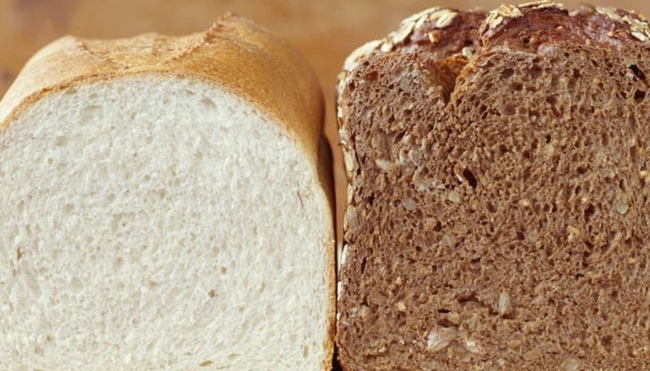Според лекарите през лятото хлябът трябва да се съхранява в хладилник, за да се избегне появата на вредни бактерии в него