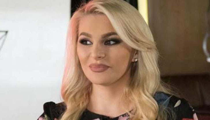 Най-неприятно за певицата било главоболието, продължило дни наред