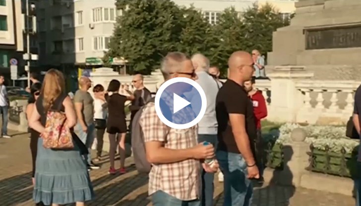 Протестът е национален и се провежда в 36 града