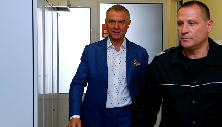 Според защитата на бизнесмена Бобоков не може да бъде лекуван в затвора
