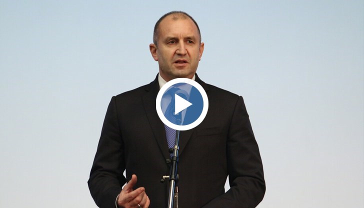 "Формира се консенсус "антимафия"", поясни Румен Радев