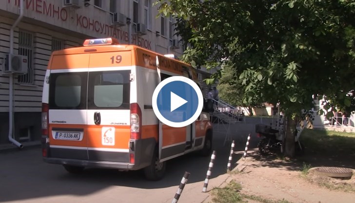 За момента не е ясно как се е заразил, тъй като в Бяла няма случаи на коронавирус