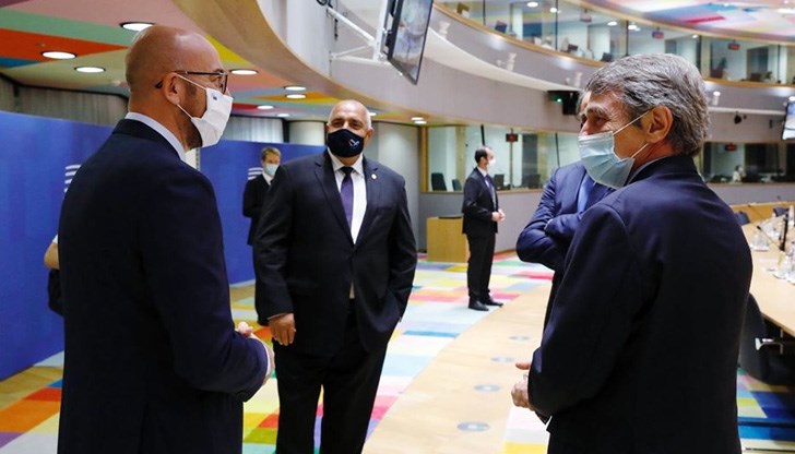 Марк Рюте настоял всяка държава да може да блокира разпределението на парите от фонда за възстановяване по всяко време