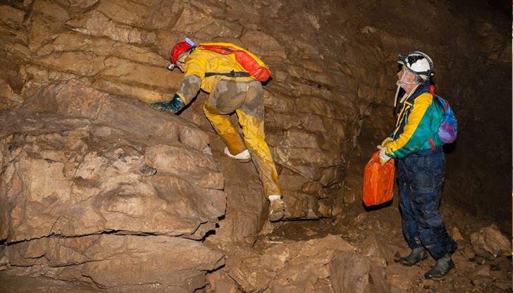 Експедицията завърши успешно и всички си обещаха отново да се върнат в с. Генчовци и да продължат с изследването на подземните красоти