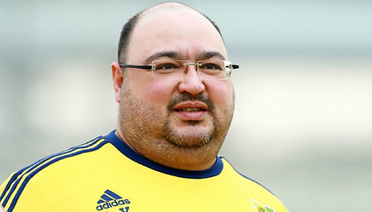 Антон Худаев си отиде само на 48 години Антон Худаев си отиде само на 48 години