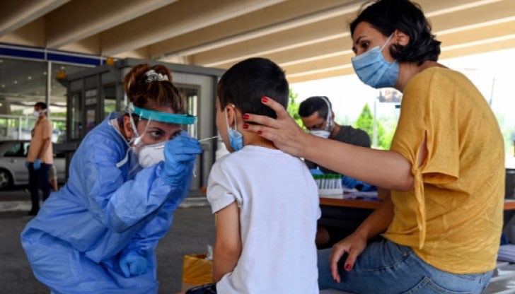 До 29 юли се въвежда временно ограничение на влизането от България на всички сухопътни и жп гранични пунктове, с изключение на ГКПП Кулата – Промахон До 29 юли се въвежда временно ограничение на влизането от България на всички сухопътни и жп гранични пунктове, с изключение на ГКПП Кулата – Промахон