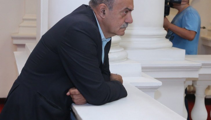 Народните представители ще трябва да платят по 300 лева Народните представители ще трябва да платят по 300 лева