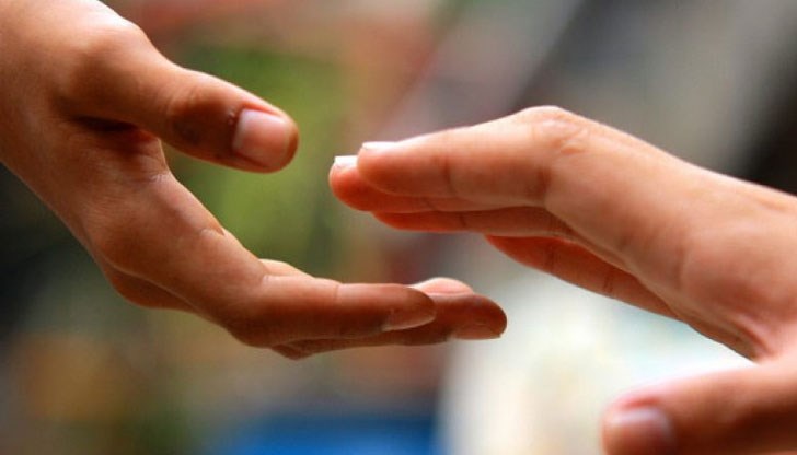 Младежът наистина е спасил живота на възрастната жена и то съвсем безкористно