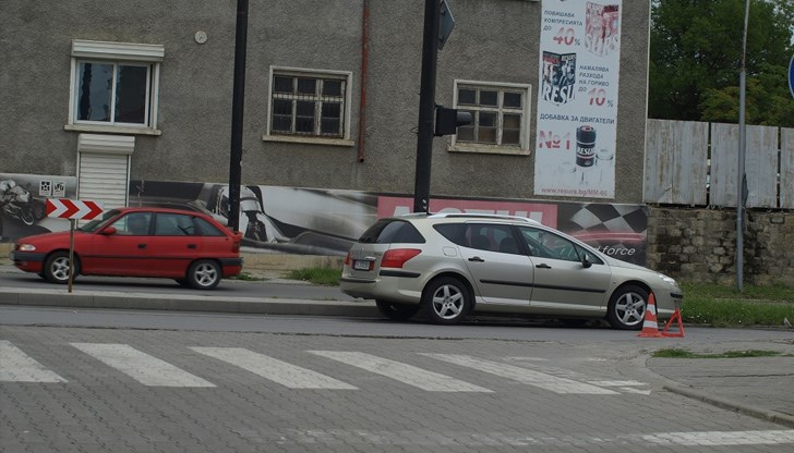 Те са откарани в болница