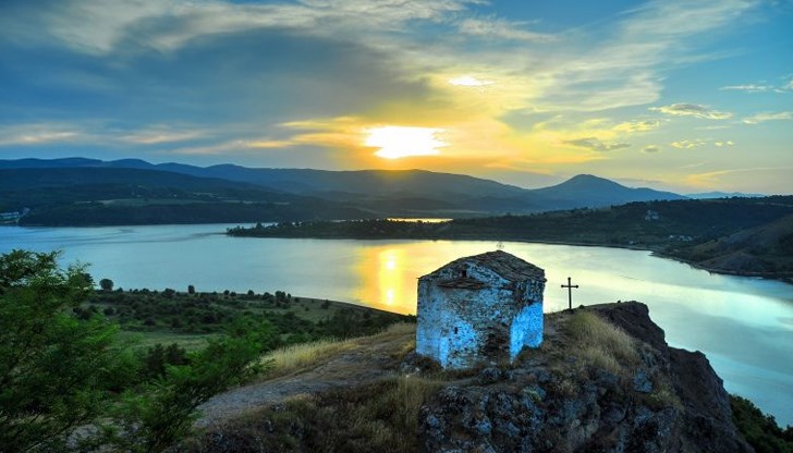 Бил е забелязан да се катери по скалите в близост до брега Бил е забелязан да се катери по скалите в близост до брега