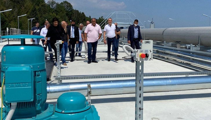 Борисов: „Това сме направили. Магистрала „Хемус“ върви, даже огромни отсечки вече са на асфалт, археология се разкрива" Борисов: „Това сме направили. Магистрала „Хемус“ върви, даже огромни отсечки вече са на асфалт, археология се разкрива"