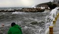 Силна буря погуби двама души в Гърция
