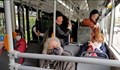Защо маските са задължителни в обществения транспорт