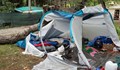 Дърво падна върху палатка в Италия и уби две деца