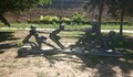 Скулптурата с играещите деца се завърна на кея в Русе