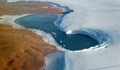 Гренландия необратимо губи ледената си покривка